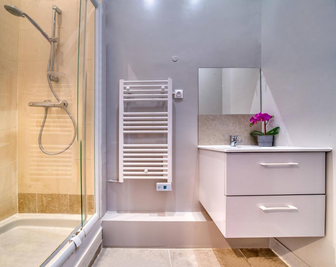 Appartement A DETRUIRE 10 - ne pas utiliser à Paris Extérieur photo
