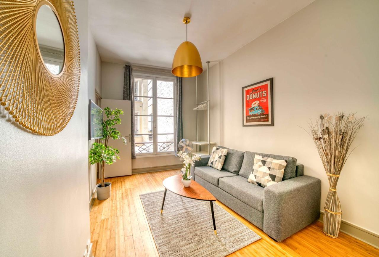 Appartement A DETRUIRE 10 - ne pas utiliser à Paris Extérieur photo