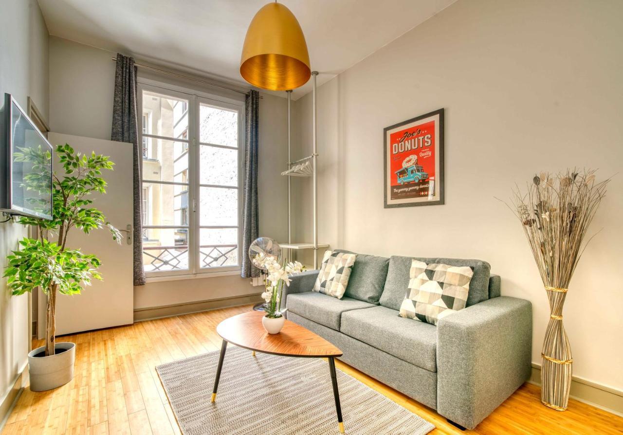 Appartement A DETRUIRE 10 - ne pas utiliser à Paris Extérieur photo